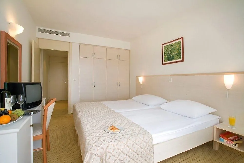 Rubin Hotel Porec 3*,  Croatia